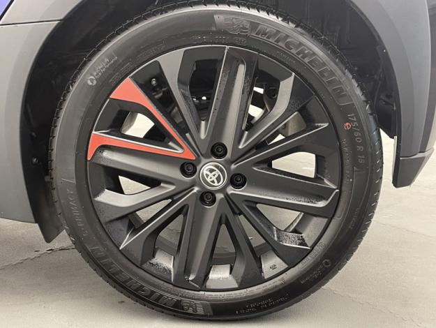 TOYOTA Aygo X 1.0 S-CVT 72 Air Collection  JBL