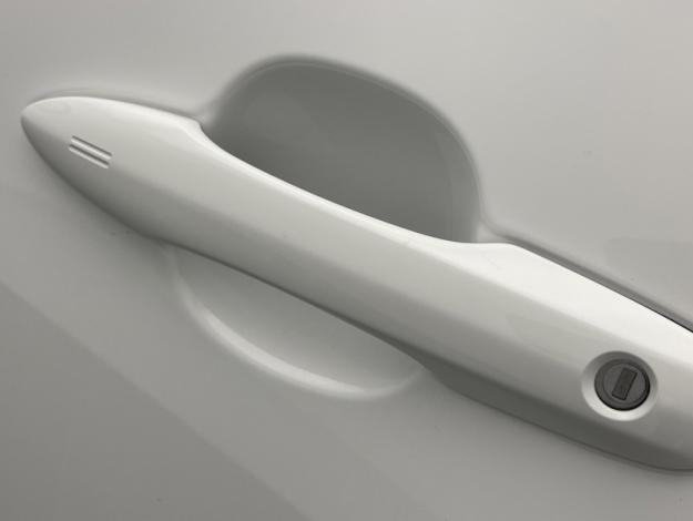 TOYOTA Yaris Hybride 116h Design  