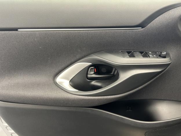 TOYOTA Yaris Cross 1.5 HYBRID 116H DESIGN   