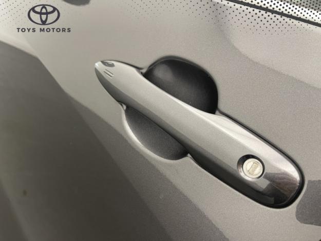 TOYOTA Yaris Hybride 116h Iconic  