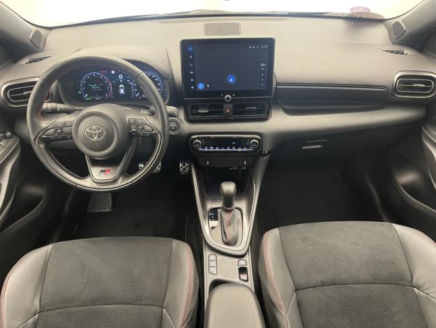 TOYOTA Yaris Hybride 130h GR SPORT  