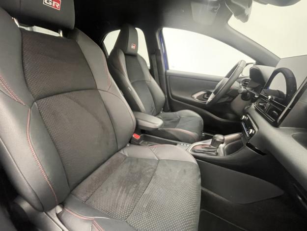 TOYOTA Yaris Hybride 130h GR SPORT  
