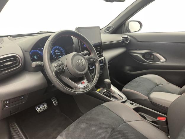 TOYOTA Yaris Cross 1.5 HYBRID 130H GR SPORT  PACK TECHNO + TO