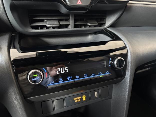 TOYOTA Yaris Cross 1.5 HYBRID 116H DESIGN   