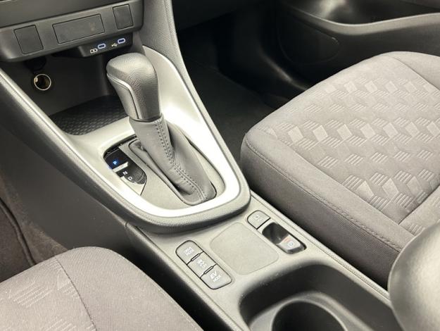 TOYOTA Yaris Hybride 116h Dynamic  