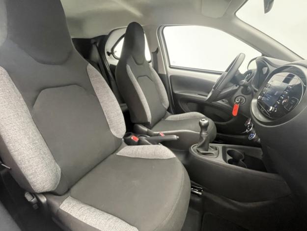 TOYOTA Aygo X 1.0 VVT-i 72 Dynamic  