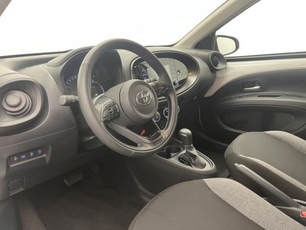 TOYOTA Aygo X 1.0 S-CVT 72 Dynamic   