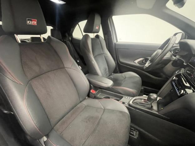 TOYOTA Yaris Cross 1.5 HYBRID 130H GR SPORT   