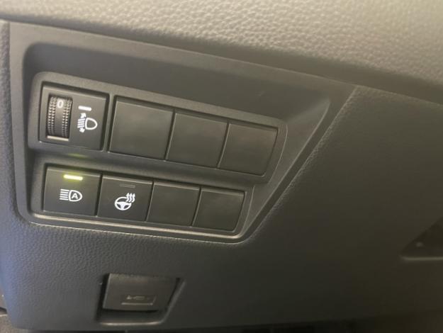 TOYOTA Yaris Hybride 130h Première  