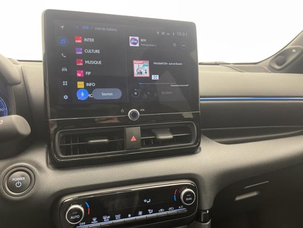 TOYOTA Yaris Hybride 130h Première  