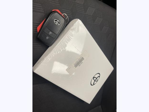 TOYOTA Yaris Hybride 116h Dynamic  