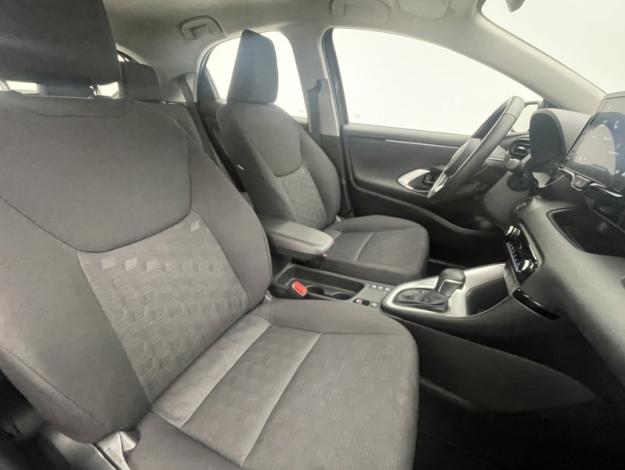 TOYOTA Yaris Hybride 116h Dynamic  