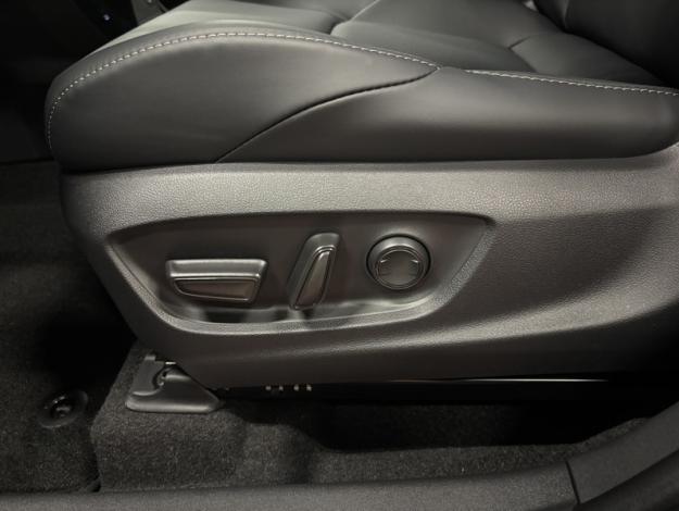 TOYOTA bZ4X bZ4X Grande Autonomie Lounge  BZ4X GRANDE AUTONOMIE LOUNGE 