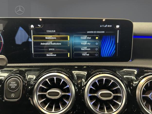 MERCEDES-BENZ A 180 d AMG Pack Night  