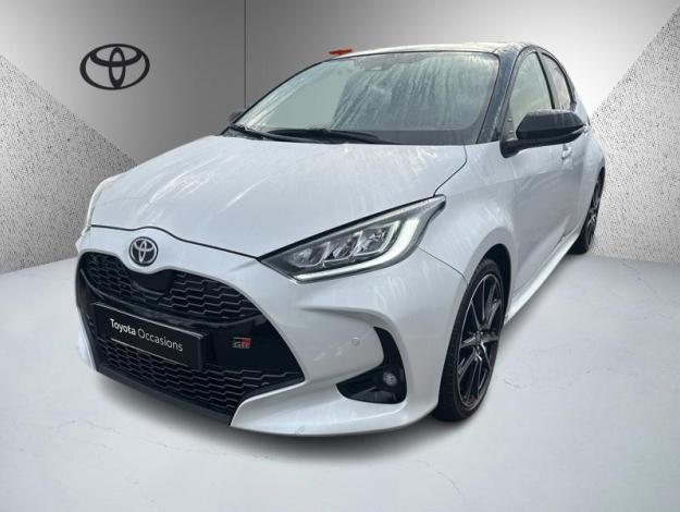 TOYOTA Yaris 116h GR SPORT  