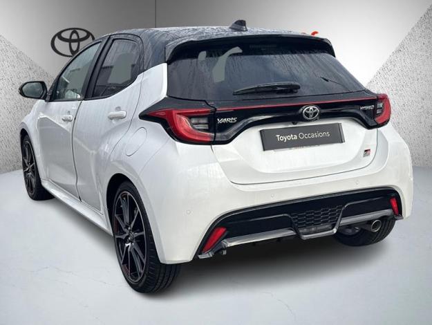 TOYOTA Yaris 116h GR SPORT  
