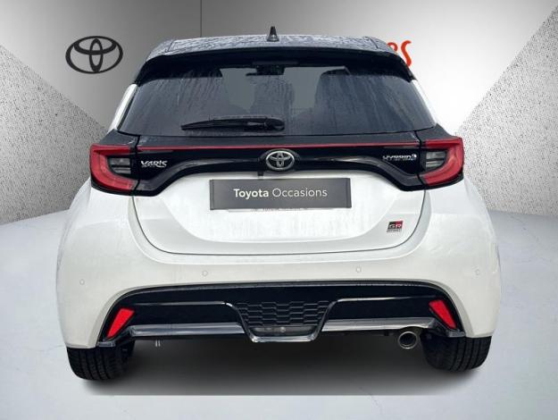 TOYOTA Yaris 116h GR SPORT  