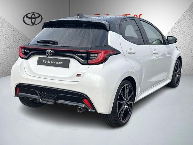 TOYOTA Yaris 116h GR SPORT  