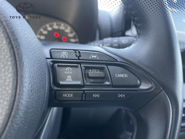 TOYOTA Yaris 116h Dynamic  