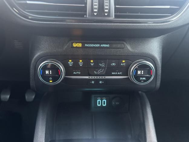 FORD Focus Berline ST-Line  1.0 125 ch 