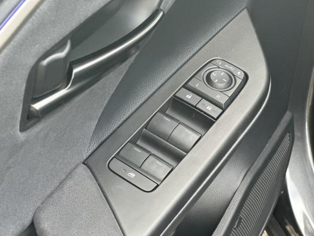 TOYOTA C-HR 1.8 Hybride 140h Collection Pack Techno  