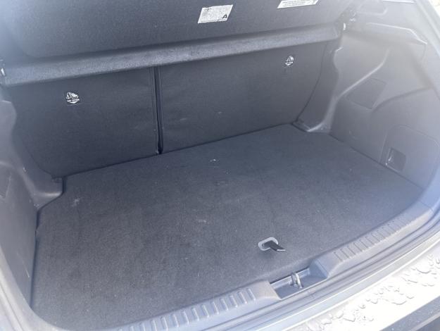 TOYOTA Yaris Hybride 116h Dynamic Business   