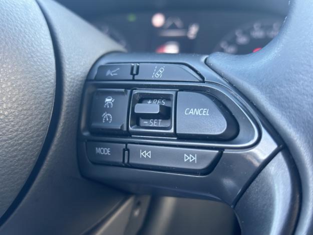 TOYOTA Yaris Hybride 116h Dynamic Business   