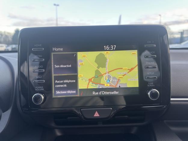 TOYOTA Yaris Hybride 116h Dynamic Business   