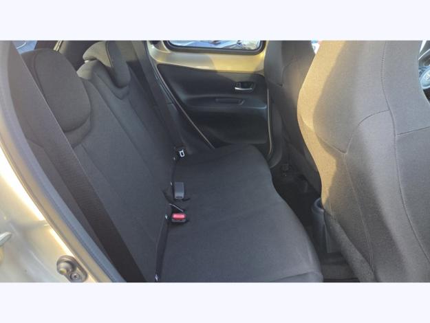 TOYOTA Aygo X 1.0 VVT-i 72 Design   