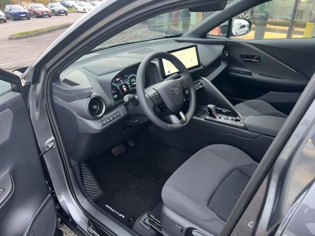 TOYOTA C-HR HYBRIDE RECHARGEABLE 225 DESIGN PACK CONFORT  C HR PHEV NG HYBRIDE RECHARGEABLE 225 DESIGN PACK CONFORT