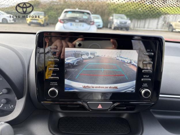 TOYOTA Yaris Hybride 116h Dynamic Business  