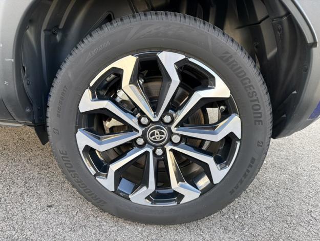 TOYOTA Yaris Cross 1.5 HYBRID 116H DESIGN   