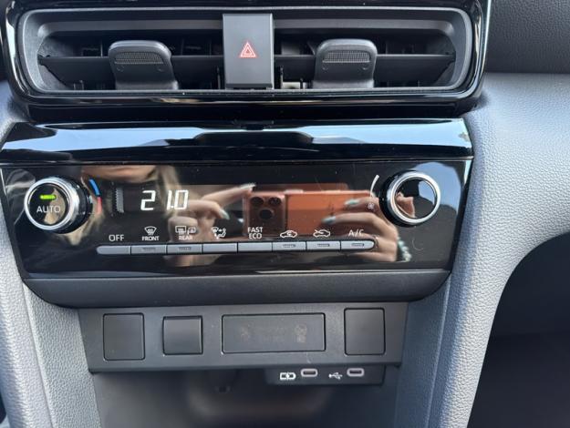 TOYOTA Yaris Cross 1.5 HYBRID 116H DESIGN   