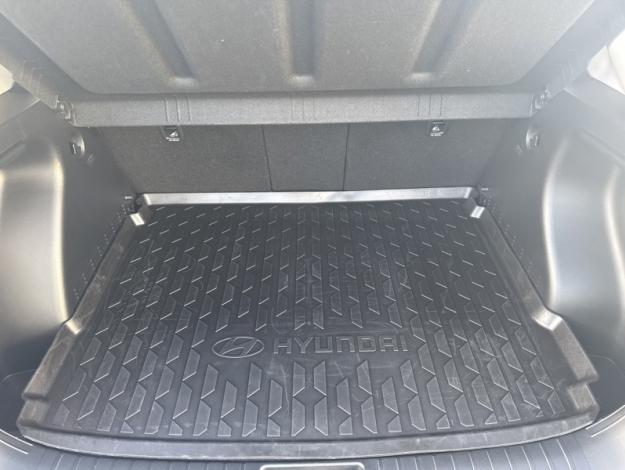 HYUNDAI Kona Intuitive Hybrid   
