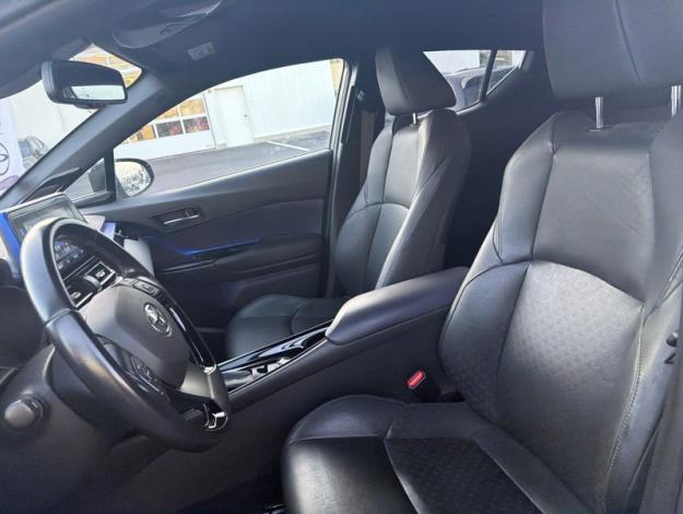 TOYOTA C-HR 1.2 T 2WD GRAPHIC  