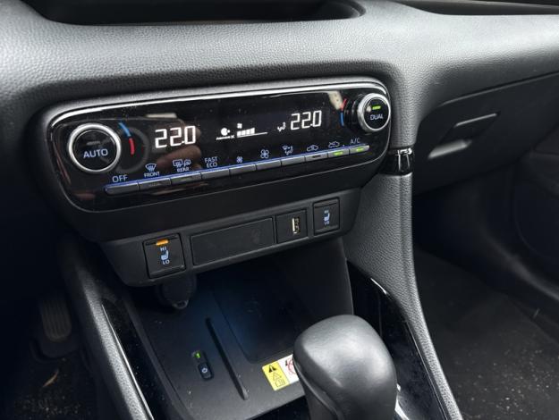 TOYOTA Yaris Hybride 116h Collection  