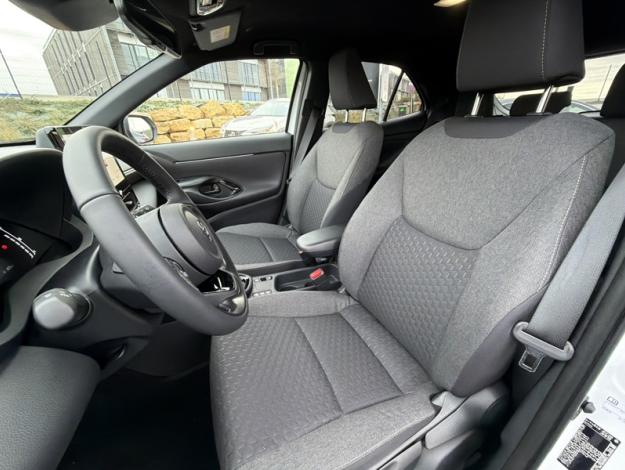 TOYOTA Yaris Cross 1.5 HYBRID 116H DESIGN  