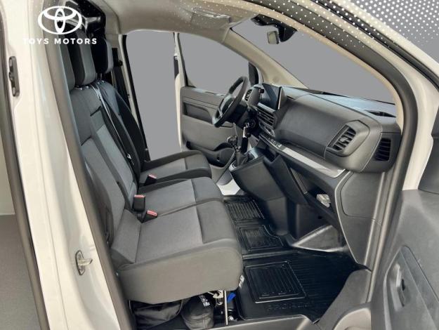 TOYOTA Proace PROACE MEDIUM 1.5L 120 D 4D BVM START CONF LOOK  PROACE MEDIUM 1.5L 120 D 4D BVM START CONF LOOK