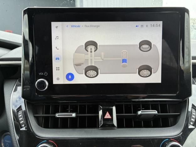 TOYOTA Corolla 122h Dynamic Business  