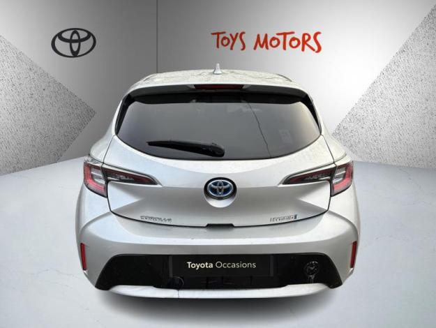 TOYOTA Corolla 122h Design  