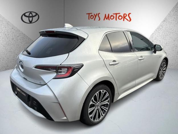 TOYOTA Corolla 122h Design  