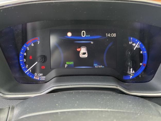 TOYOTA Corolla 122h Design  