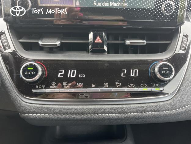 TOYOTA Corolla 184h Design  