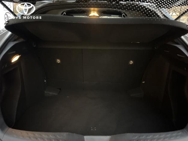 TOYOTA C-HR 122h Graphic  