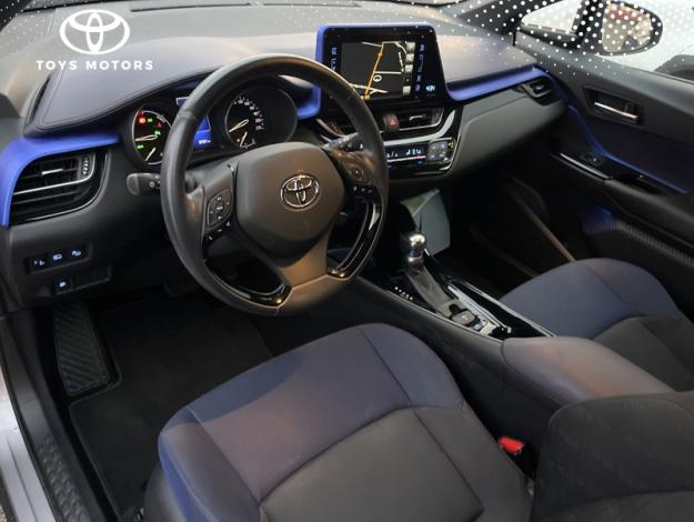 TOYOTA C-HR 122h Graphic  