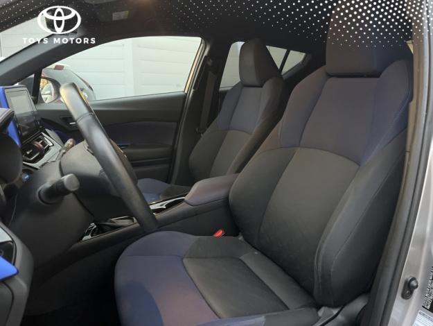 TOYOTA C-HR 122h Graphic  