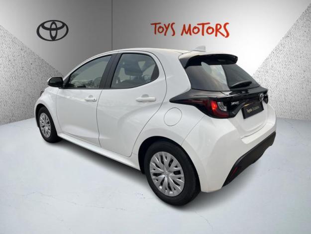 TOYOTA Yaris 116h Dynamic Business  
