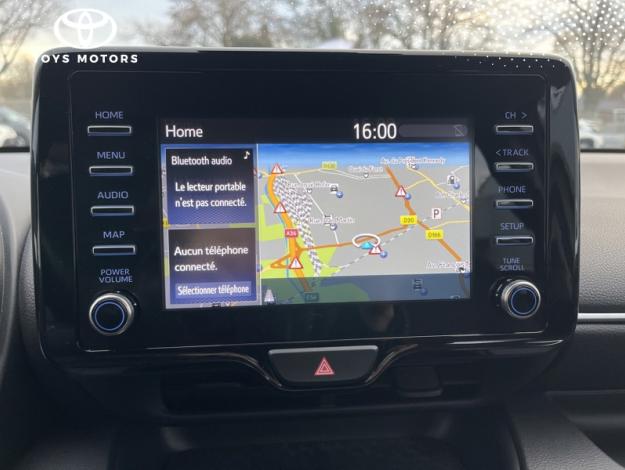 TOYOTA Yaris 116h Dynamic Business  