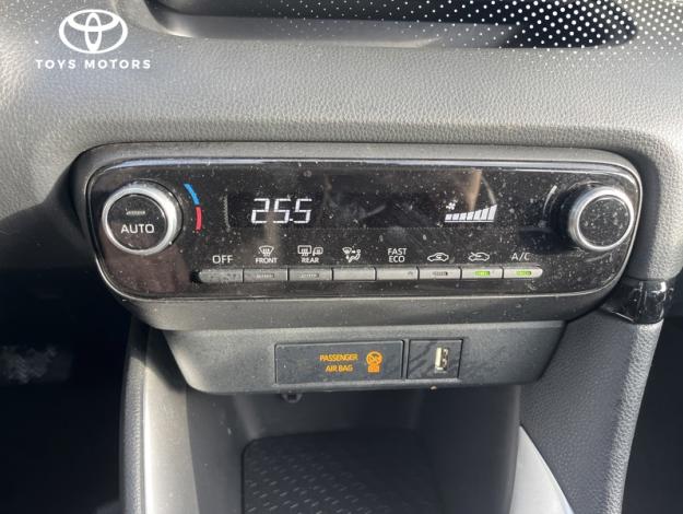 TOYOTA Yaris 116h Dynamic  