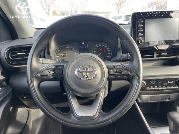 TOYOTA Yaris 116h Dynamic  